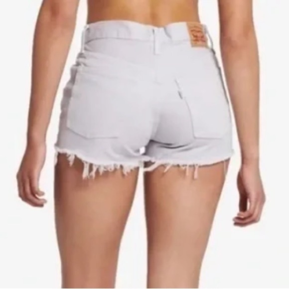 Levis Women 28 Brushed Lilac Denim Button Fly High Rise Cutoff 501 Jean Shorts - Picture 2 of 10